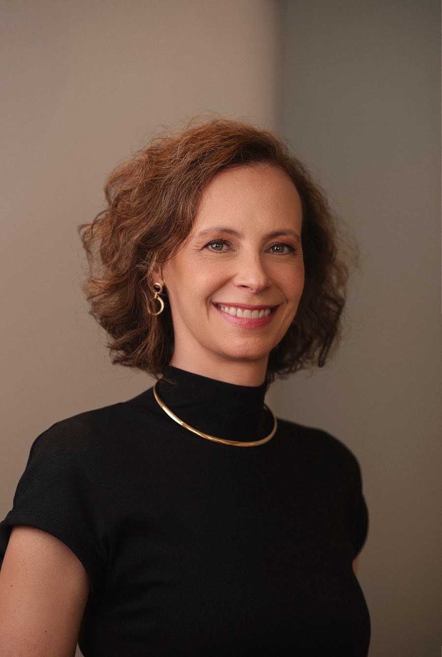 Dra. Elisa L. Munaretti